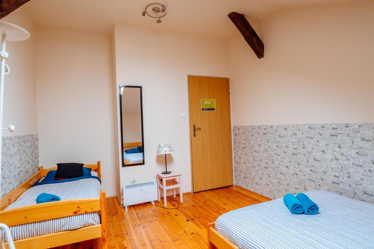 T&T Hostel & Apartments Krakow Ngoại thất bức ảnh